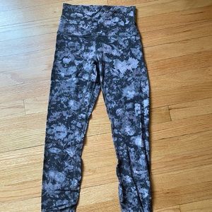 Lululemon Align Leggings Size 4 - Like new